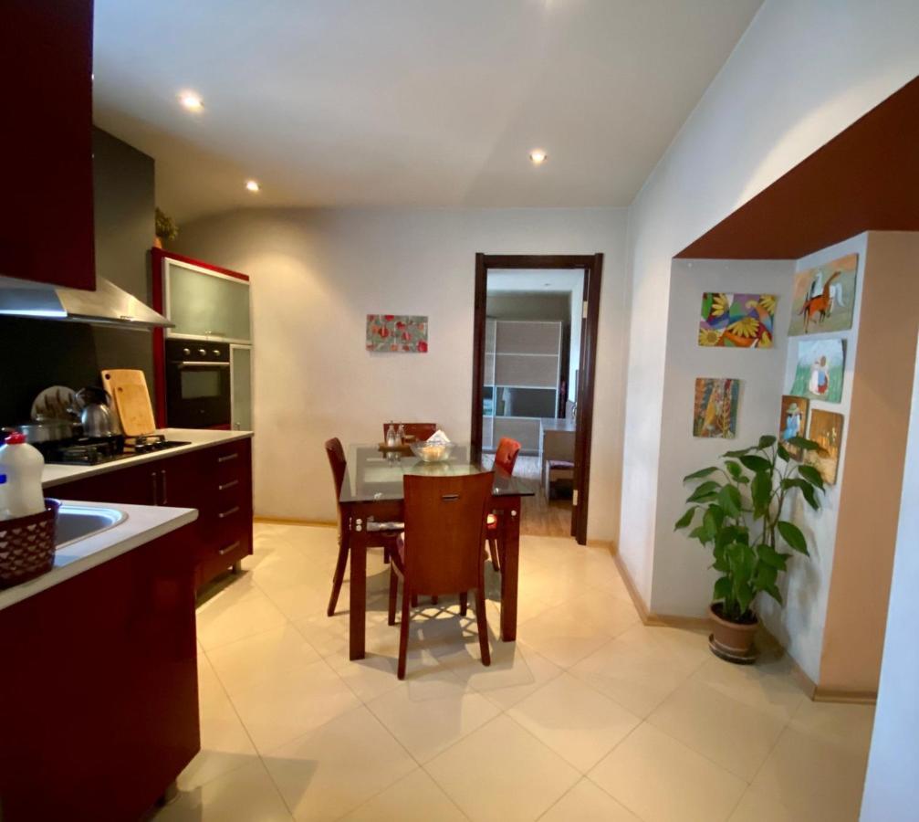 Opera Apartment Tbilisi Luaran gambar